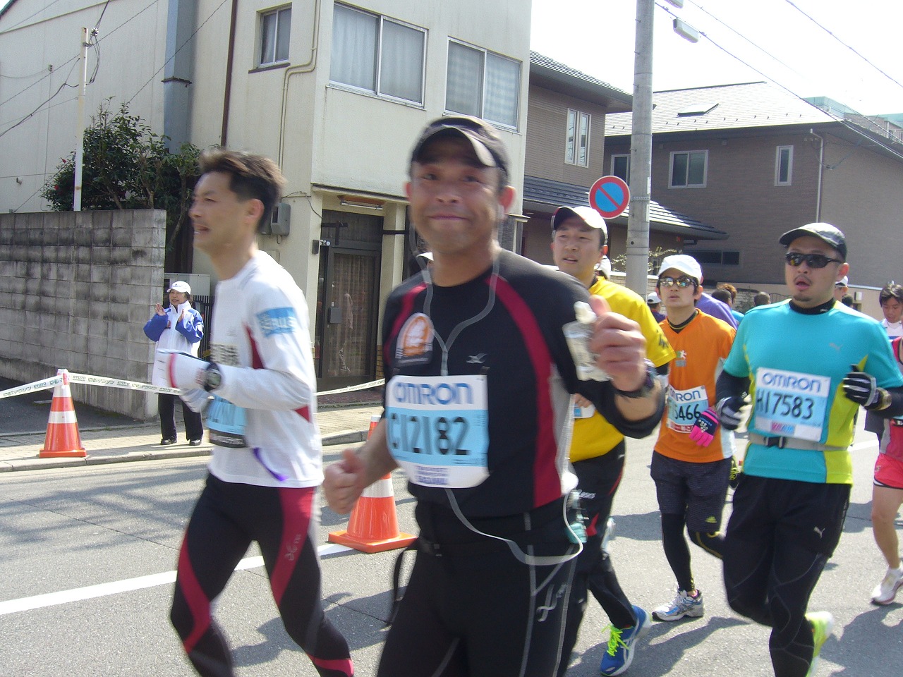 院長自身もマラソンランナーで、スポーツ障害などの症状や痛みに親身になって対応します。
